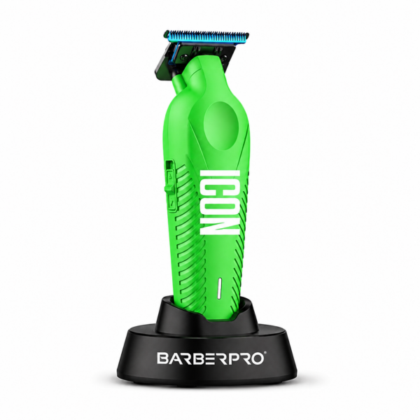 מכונת פיניש BarberPRO ICON Z-7900 בירוק מארקר על מעמד טעינה שחור
